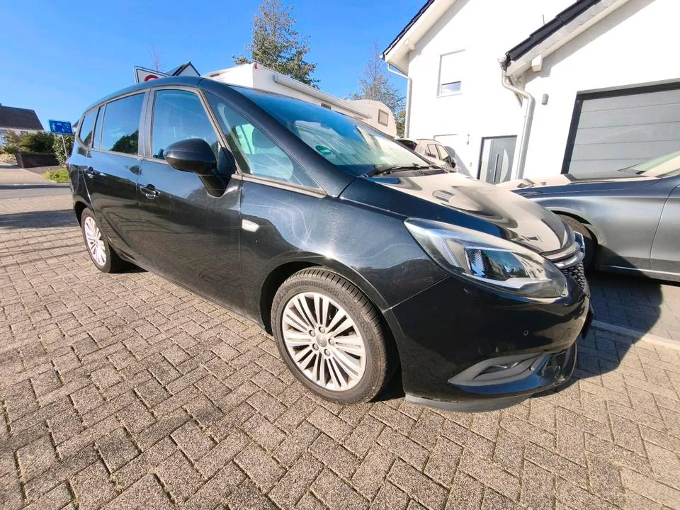 Opel Zafira C Tourer