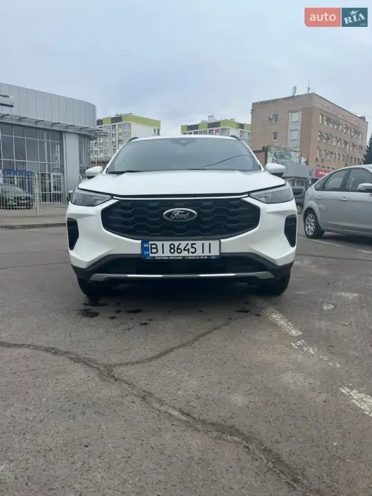 Ford Escape 2024 photo 2