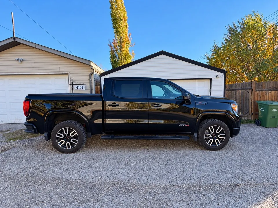 GMC Sierra 1500 2022 photo 2