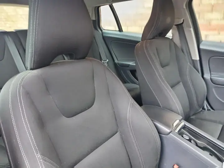 Volvo V60 2016 photo 3