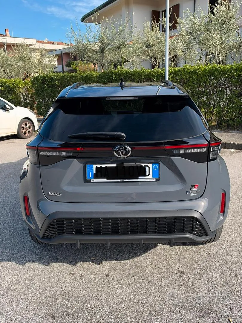 Toyota Yaris Cross 2025 photo 2