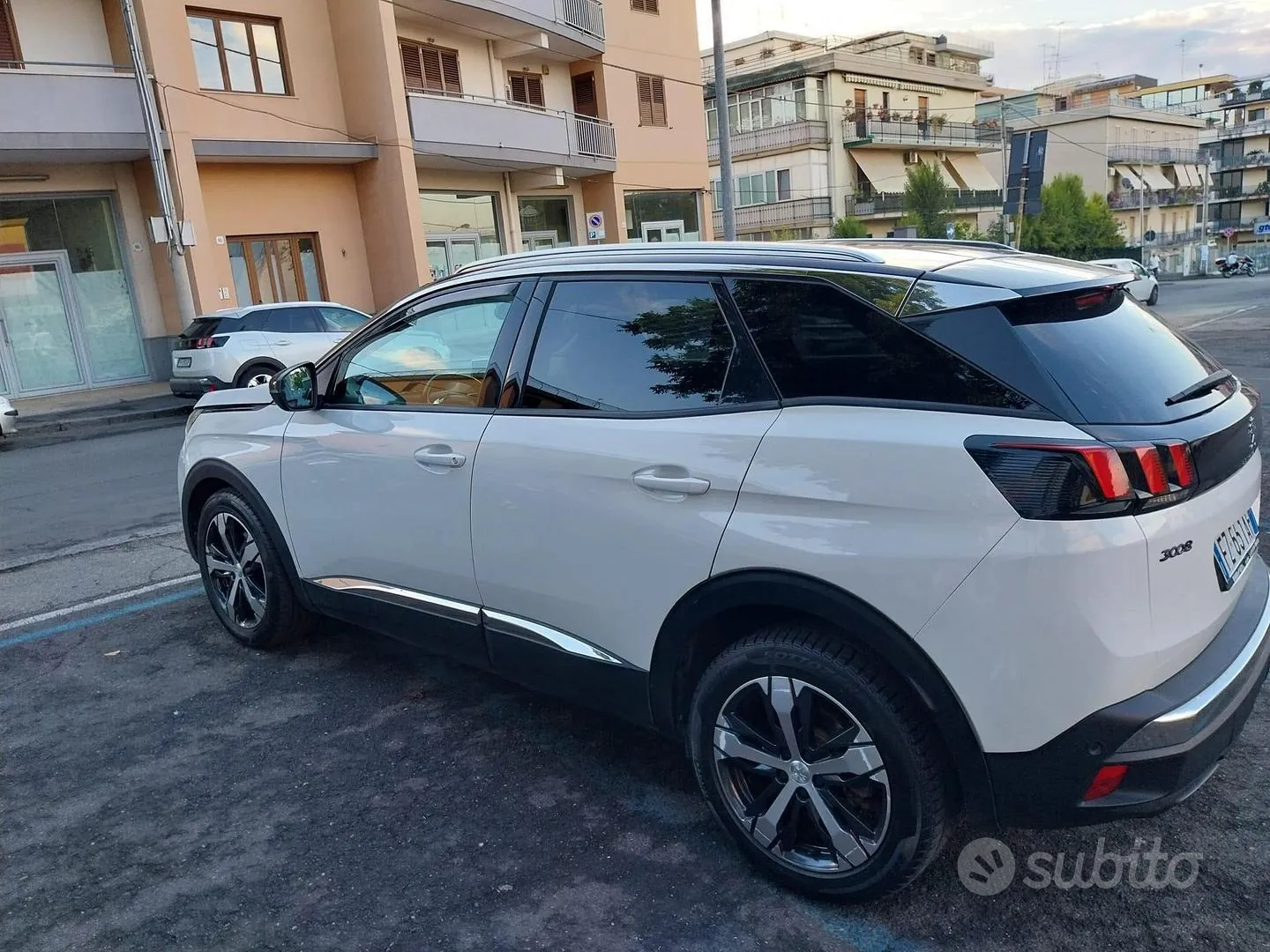 Peugeot 3008 2019 photo 3