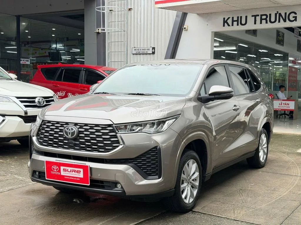 Toyota Innova Cross 2024 photo 2
