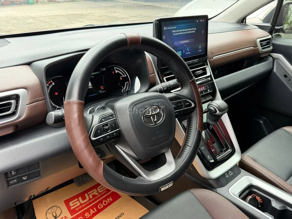 Toyota Innova Cross 2024 photo 4