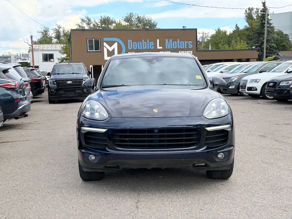 Porsche Cayenne 2016 photo 2