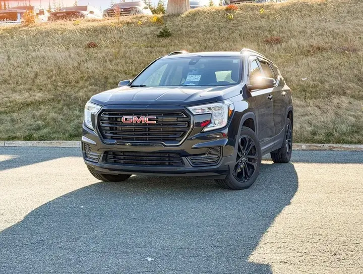 GMC Terrain 2022 photo 2