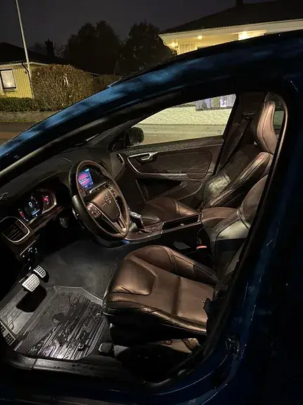 Volvo V60 2015 photo 4