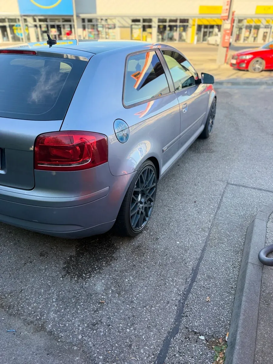 Audi A3 2004 photo 2