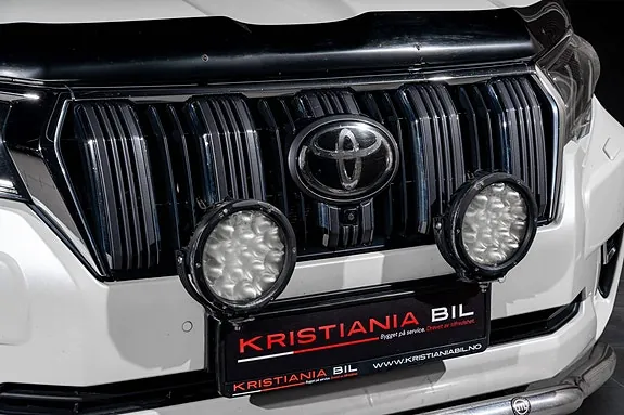 Toyota Land Cruiser 2018 photo 3