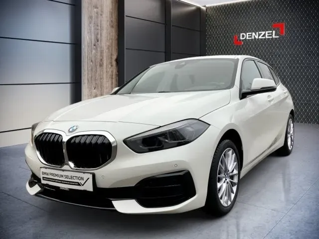 BMW 1 Series 2024 photo 2