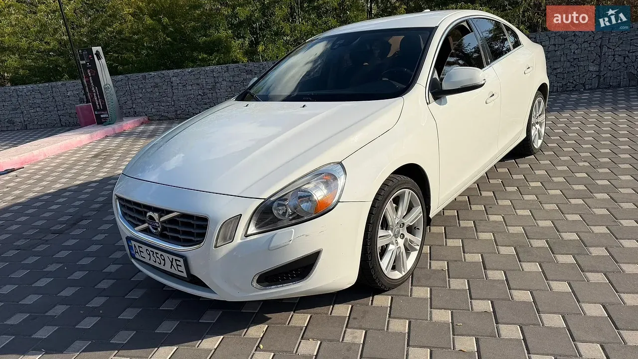 Volvo S60
