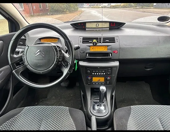 Citroen C4 2008 photo 2