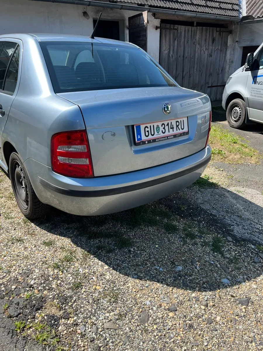 Skoda Fabia 2001 photo 2
