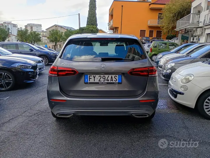 Mercedes-Benz B 180 2019 photo 4