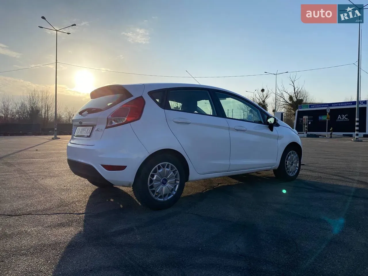 Ford Fiesta 2013 photo 3