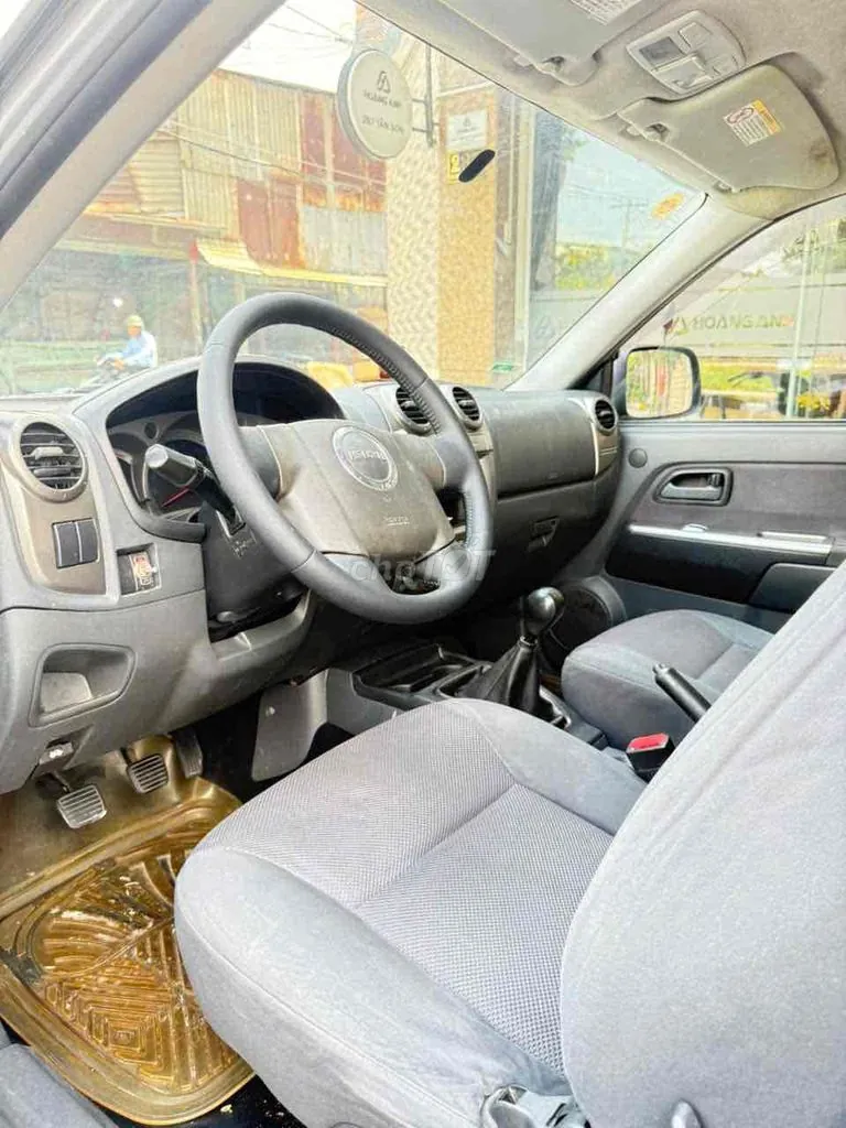 Isuzu D-Max 2010 photo 4