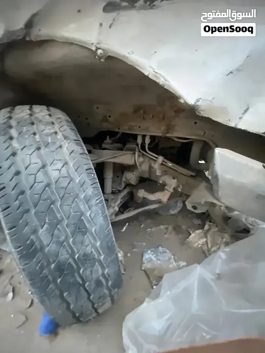 Nissan Other 2003 photo 2