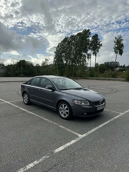 Volvo S40