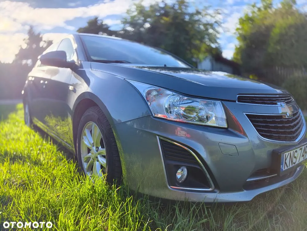Chevrolet Cruze 2013 photo 2