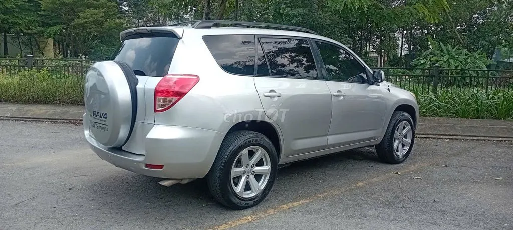 Toyota Rav4 2008 photo 4