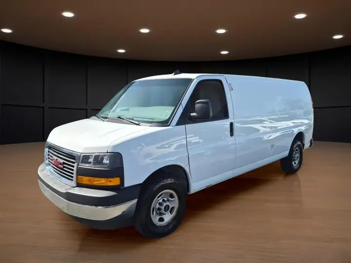 GMC Savana 2500