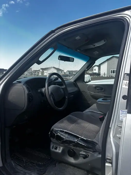Ford F-150 2003 photo 2