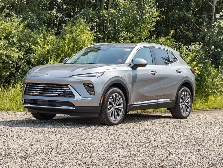 Buick Envision 2026 photo 3