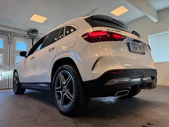 Mercedes-Benz Gla200 2024 photo 3