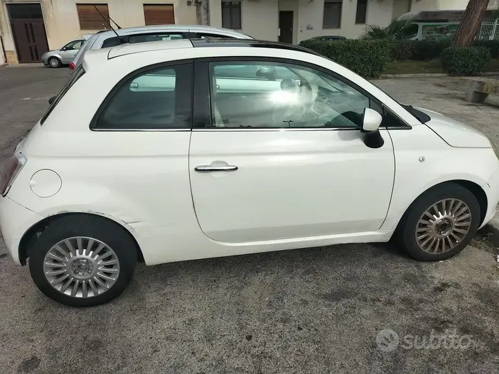 Fiat 500 2011 photo 2