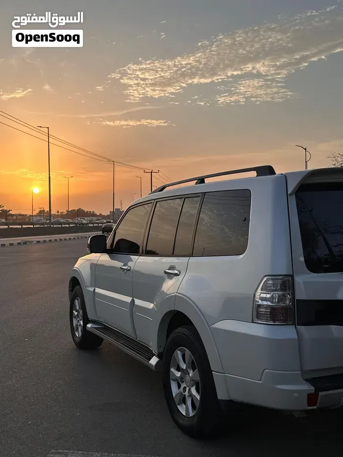 Mitsubishi Pajero 2017 photo 5
