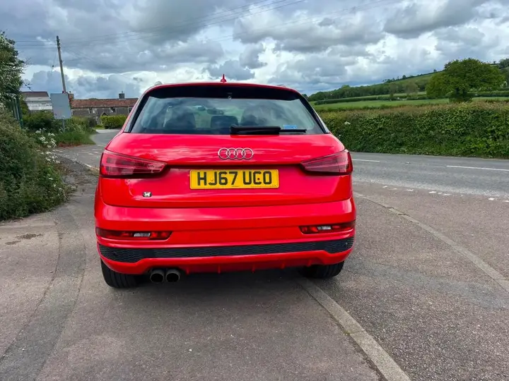 Audi Q3 2017 photo 5
