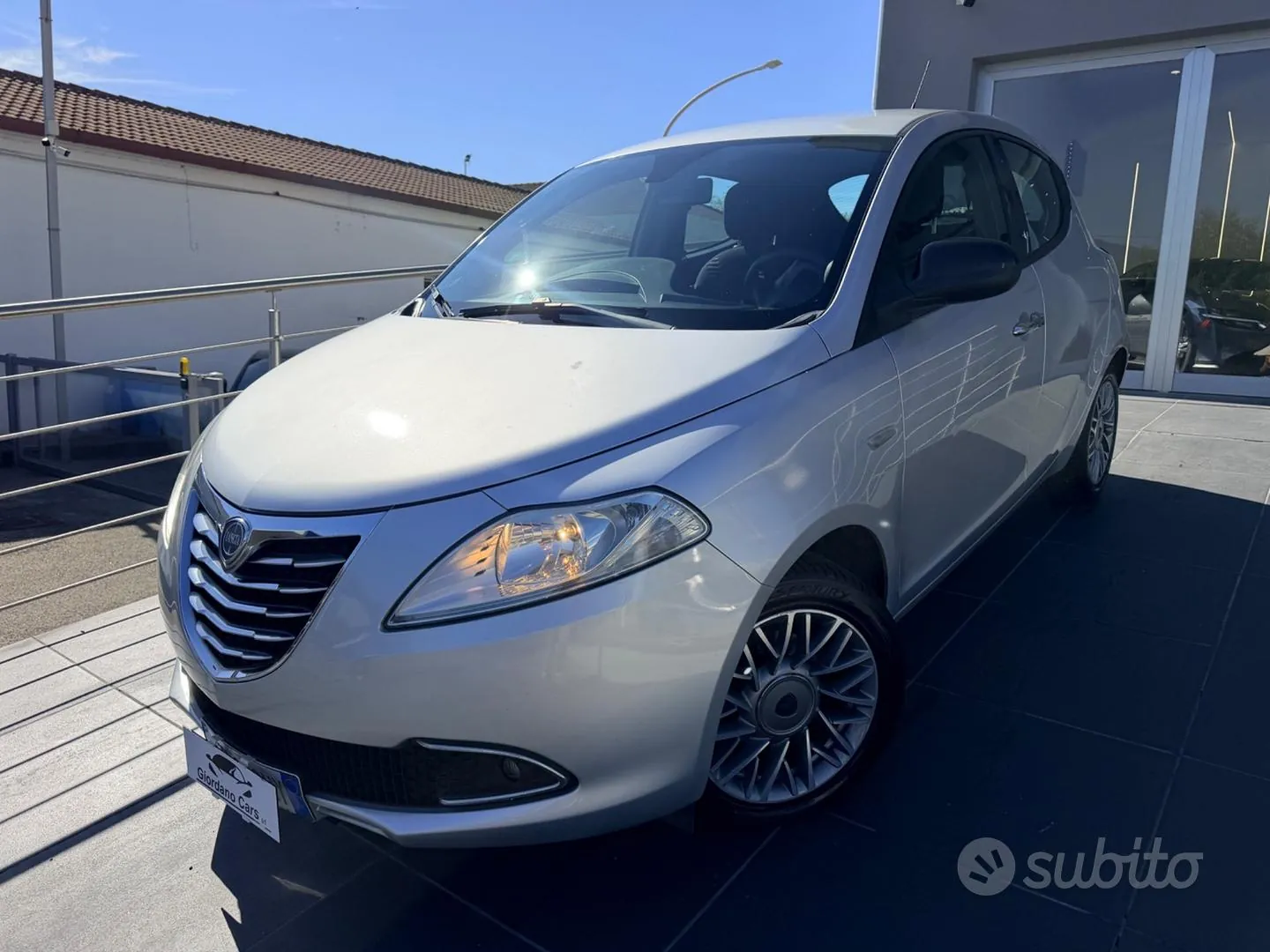 Lancia Ypsilon 2012 photo 2