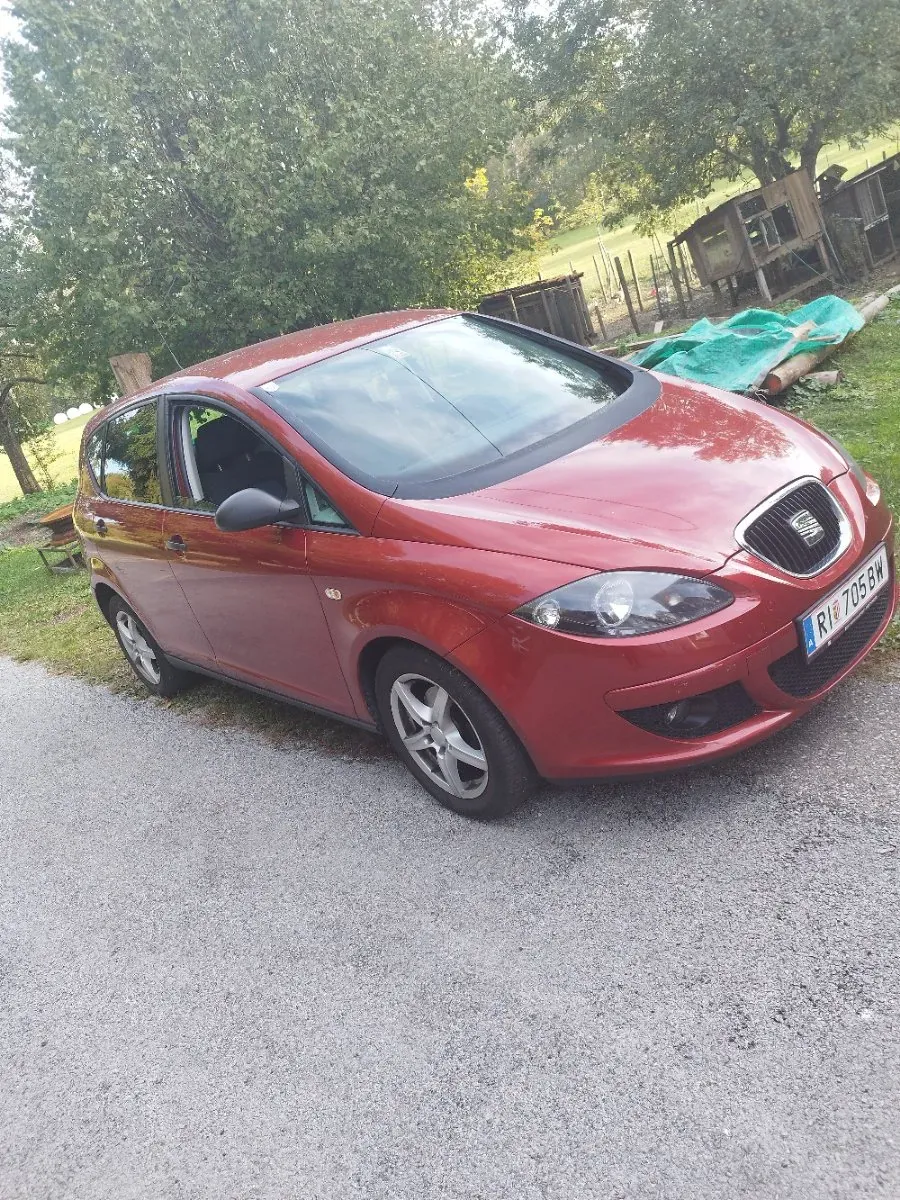 Seat Altea 2008 photo 2