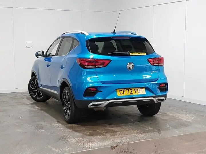 MG Mg Zs 2023 photo 2
