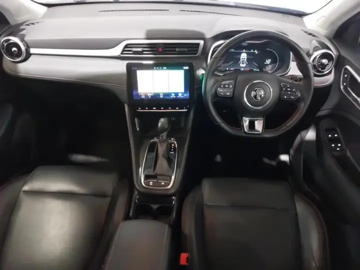 MG Mg Zs 2023 photo 3