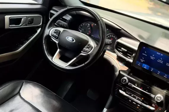 Ford Explorer 2022 photo 5