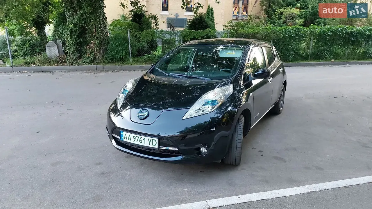 Nissan Leaf 2016 photo 2
