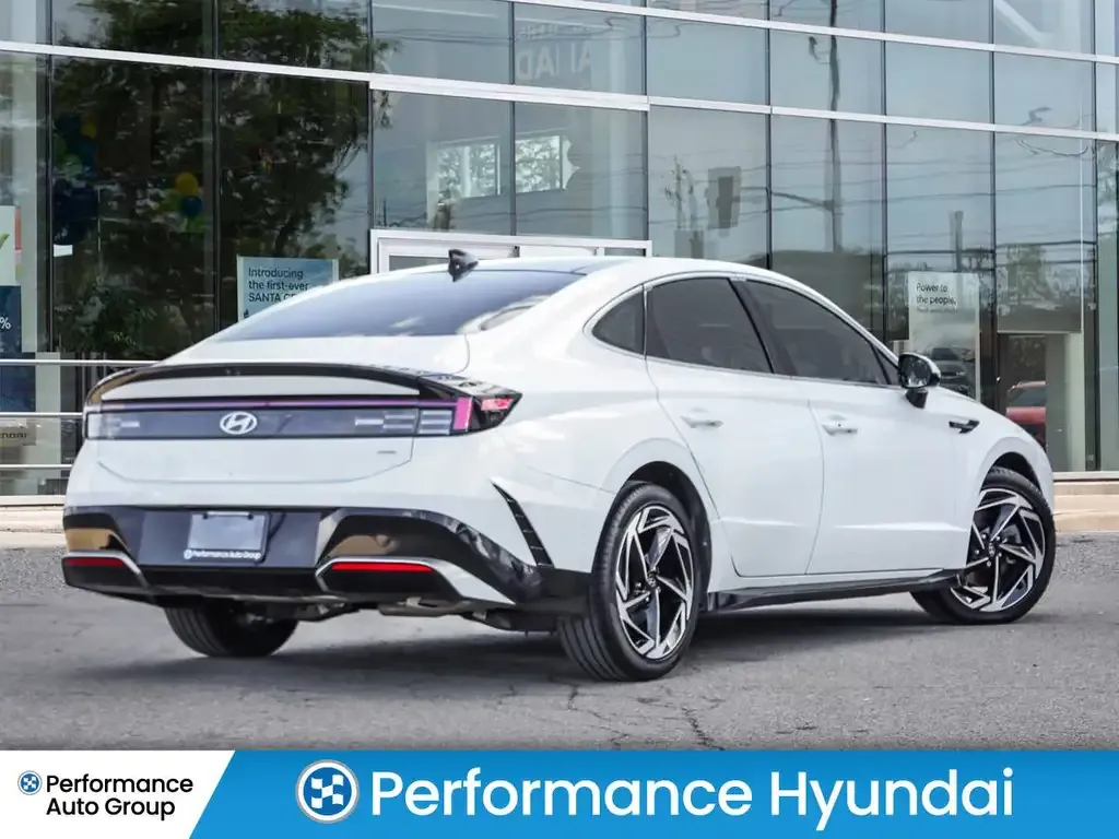 Hyundai Sonata 2024 photo 2