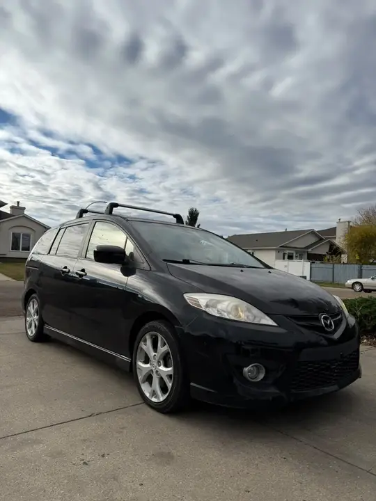 Mazda 5 2010 photo 2