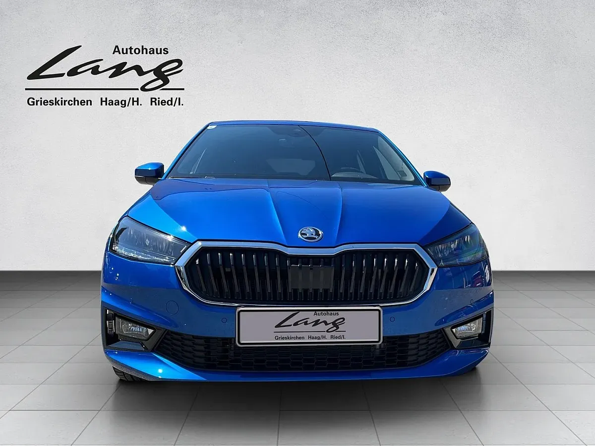 Skoda Fabia 2025 photo 2
