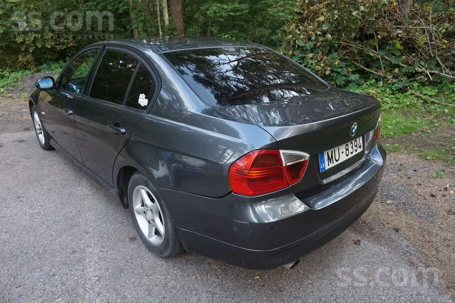 BMW 318D 2007 photo 3