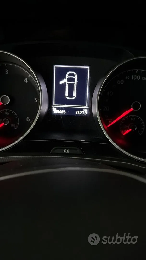 Volkswagen Touran 2025 photo 4