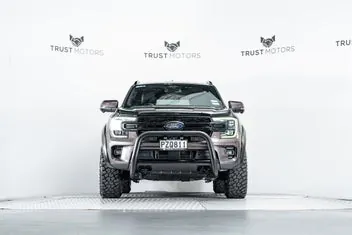 Ford Everest 2023 photo 5