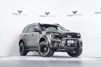 Ford Everest 2023 photo 2