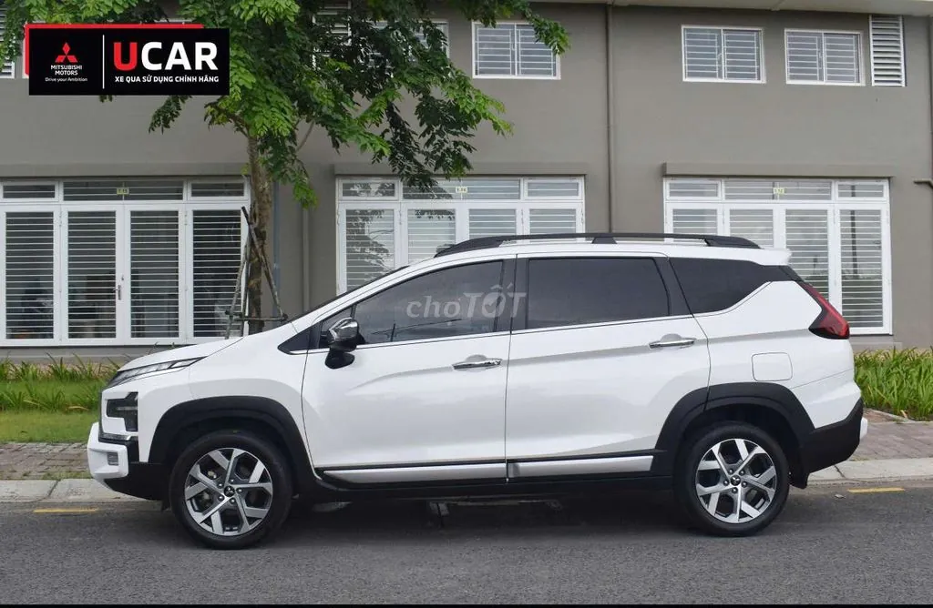 Mitsubishi Xpander Cross 2024 photo 2