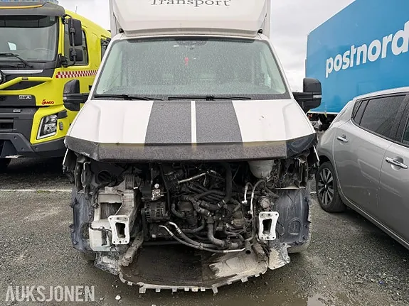 Volkswagen Crafter 2018 photo 2