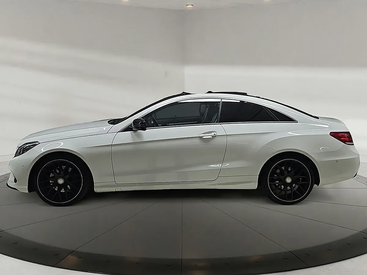 Mercedes-Benz Eklasse 2016 photo 2