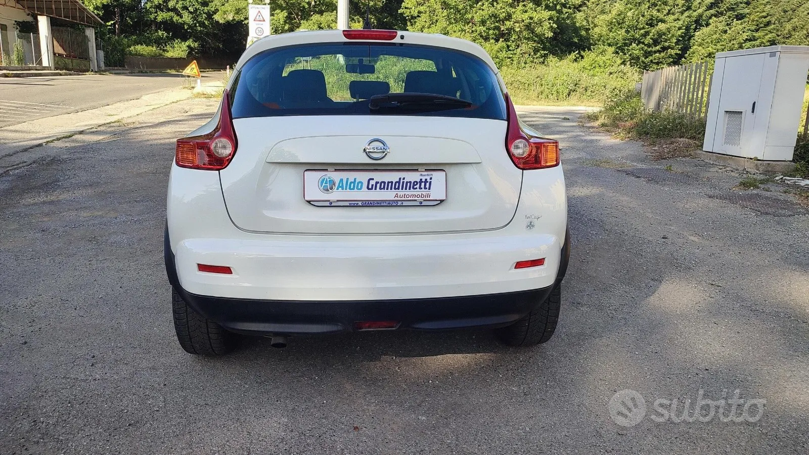 Nissan Juke 2011 photo 5
