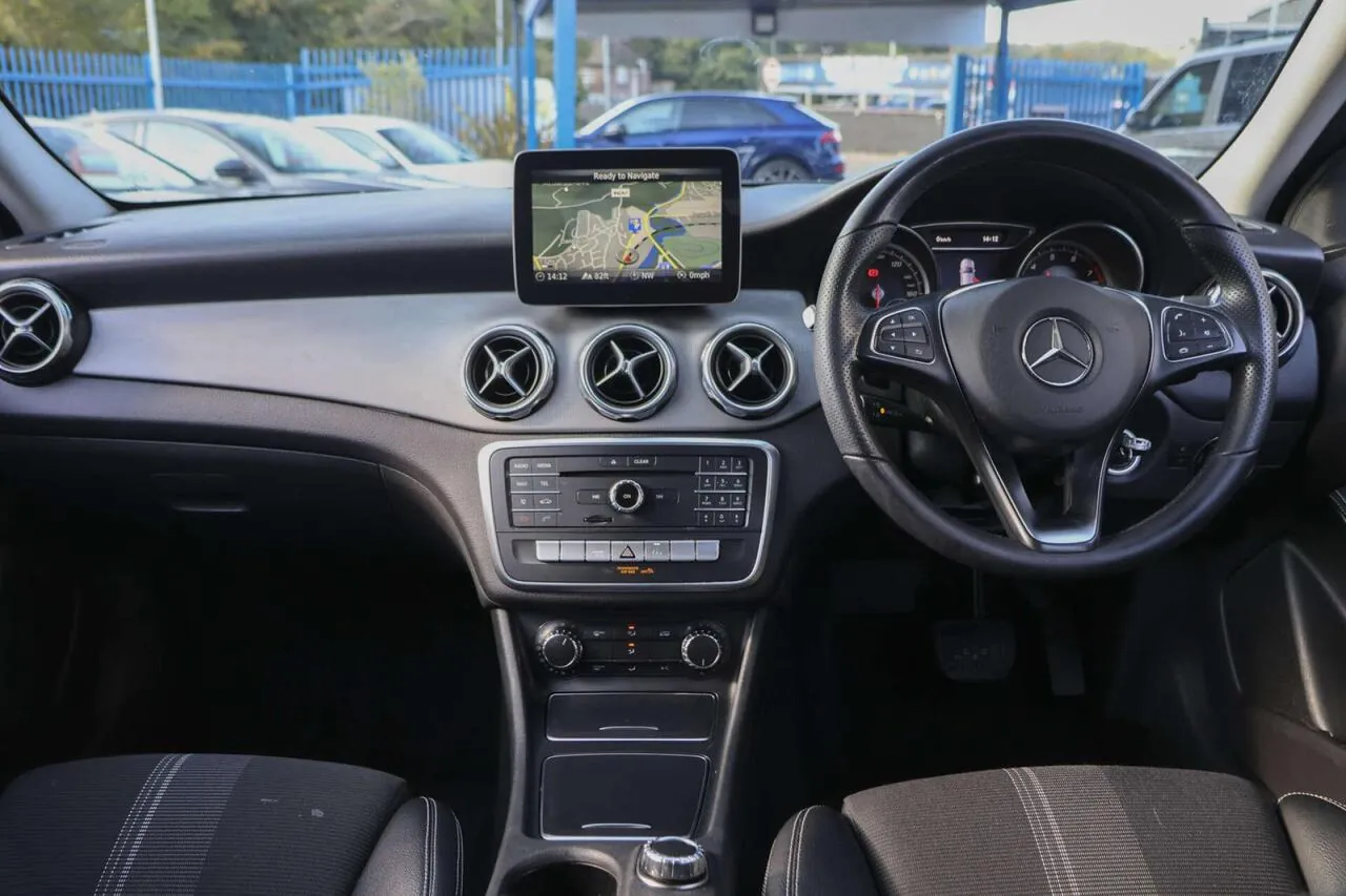 Mercedes-Benz Gla 2019 photo 4