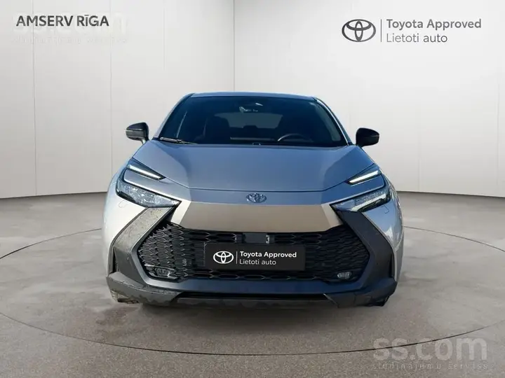 Toyota C-Hr 2025 photo 5
